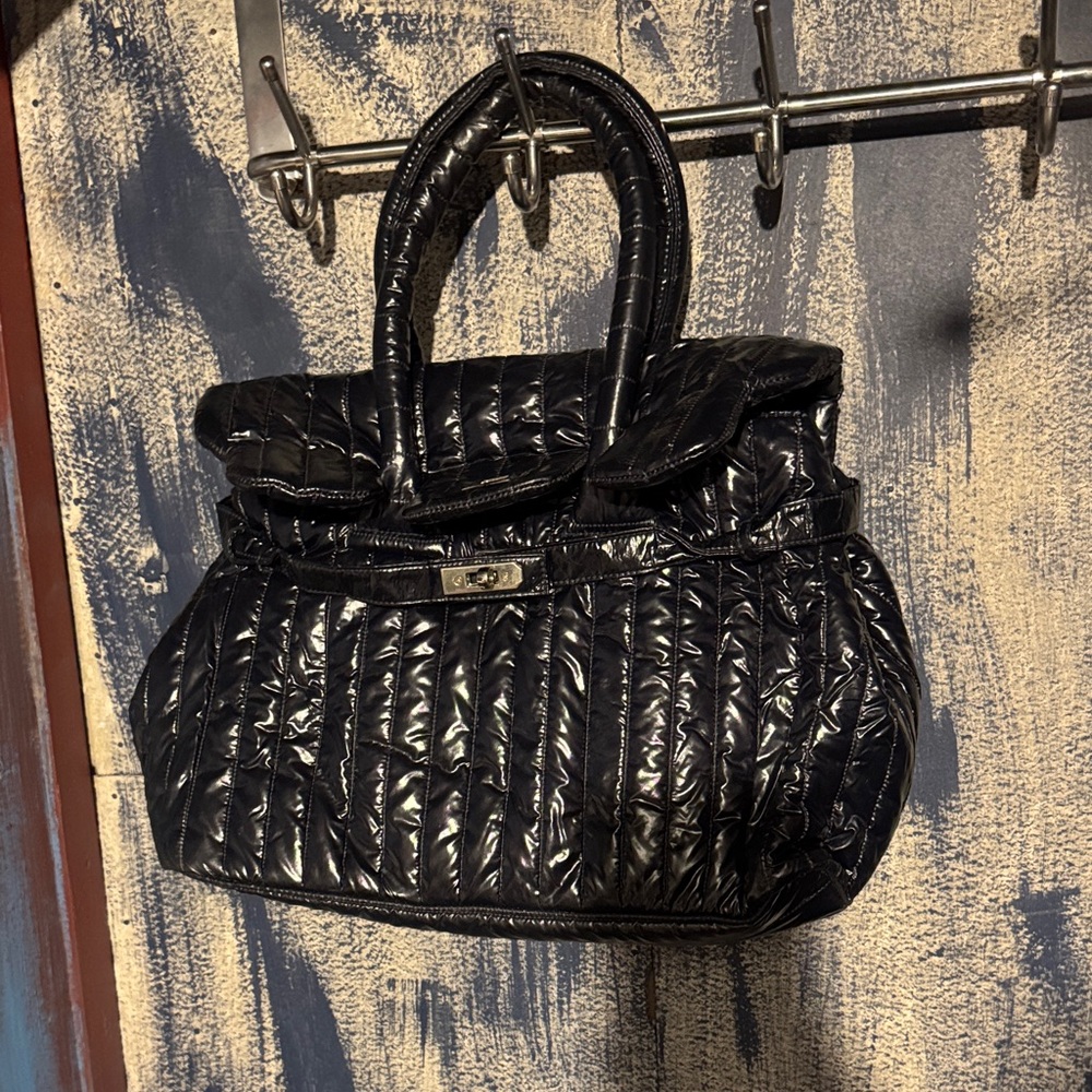 Mia bag Elegant Black Quilted Women's Bag